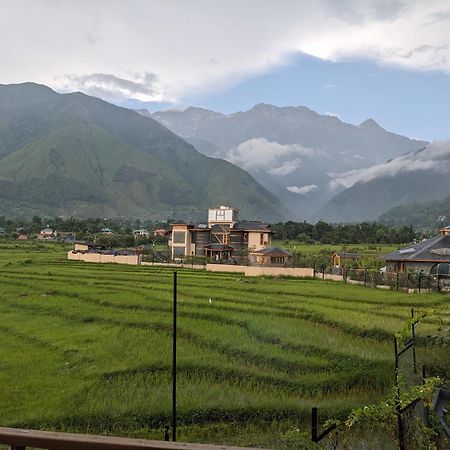 Osho Himalayas Wellness Resort カングラ エクステリア 写真