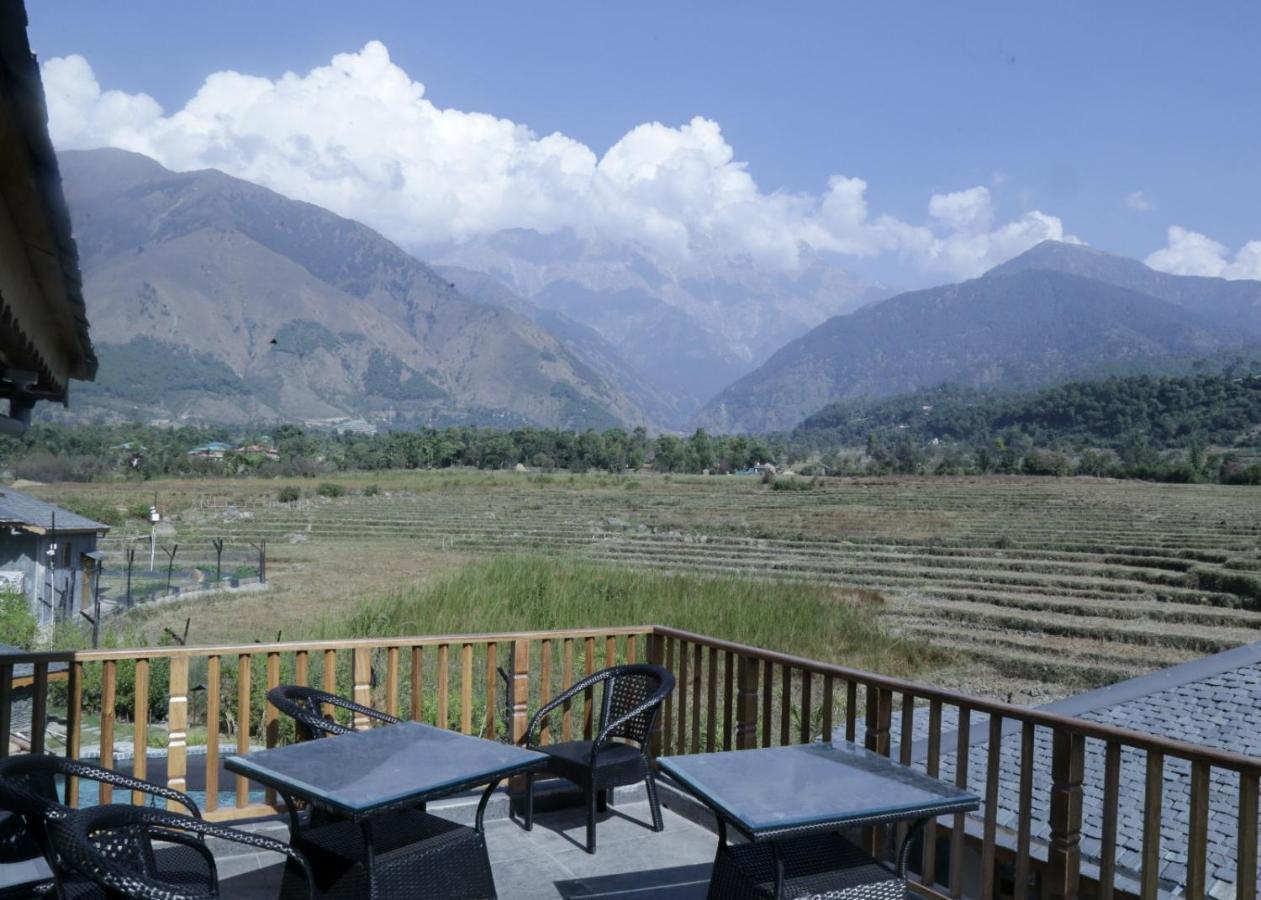 Osho Himalayas Wellness Resort カングラ エクステリア 写真