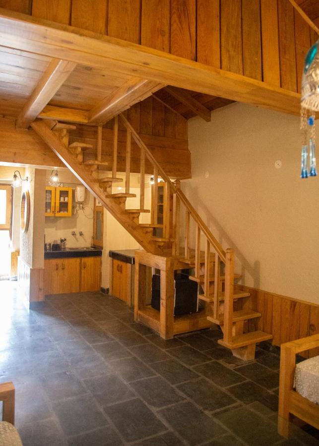 Osho Himalayas Wellness Resort カングラ エクステリア 写真